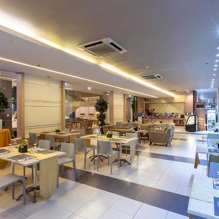 La Breza Hotel Quezon City Dış mekan fotoğraf