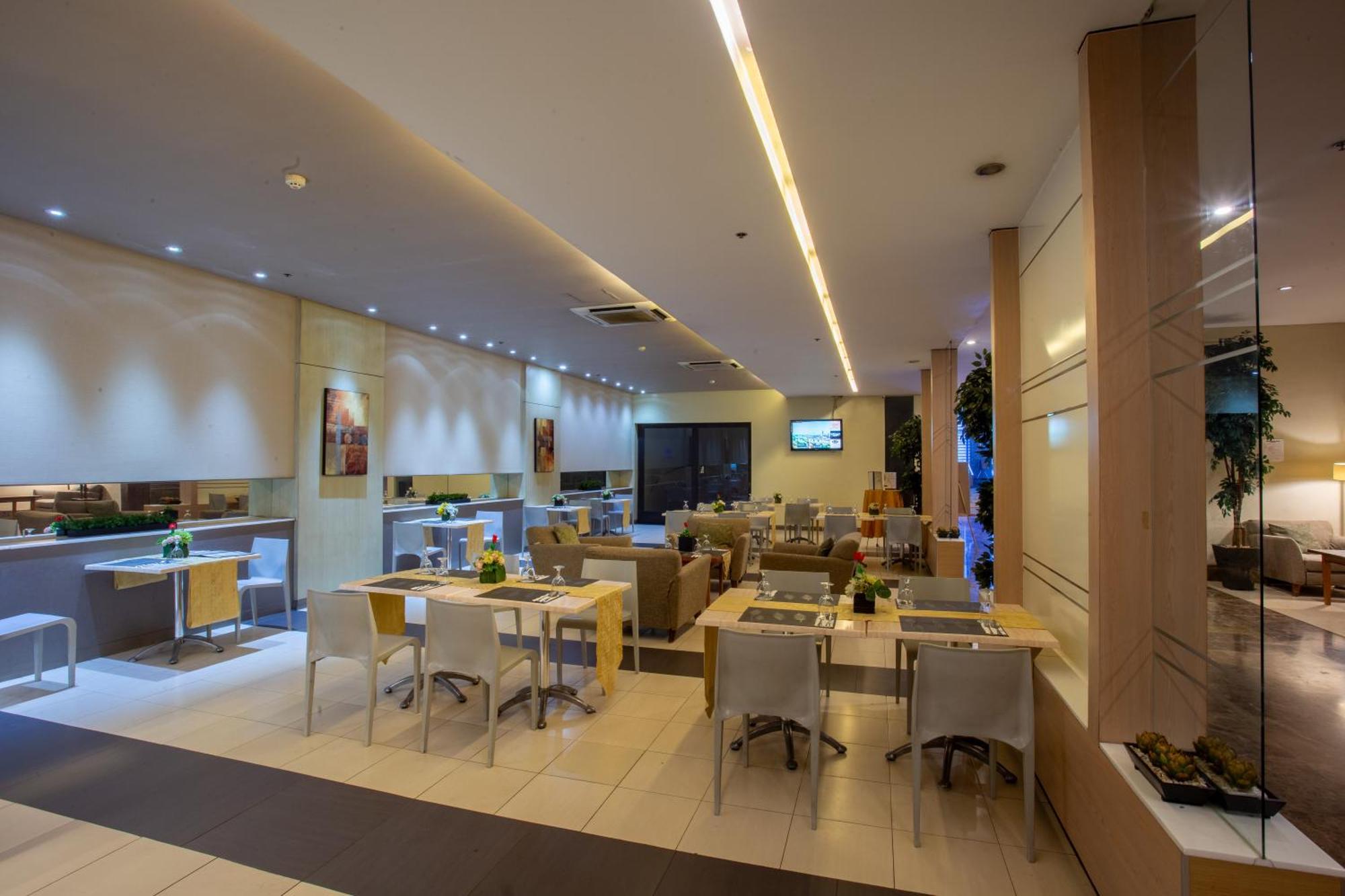La Breza Hotel Quezon City Dış mekan fotoğraf