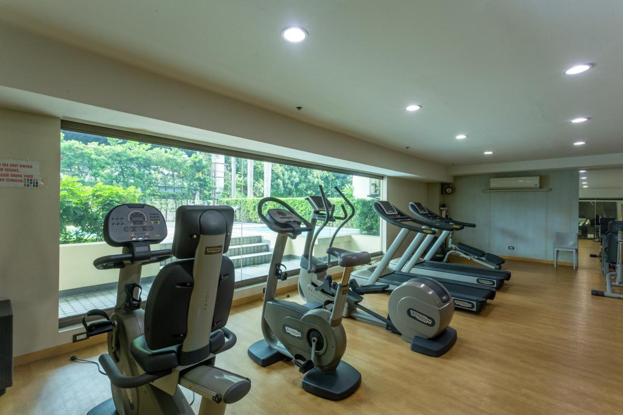 La Breza Hotel Quezon City Dış mekan fotoğraf