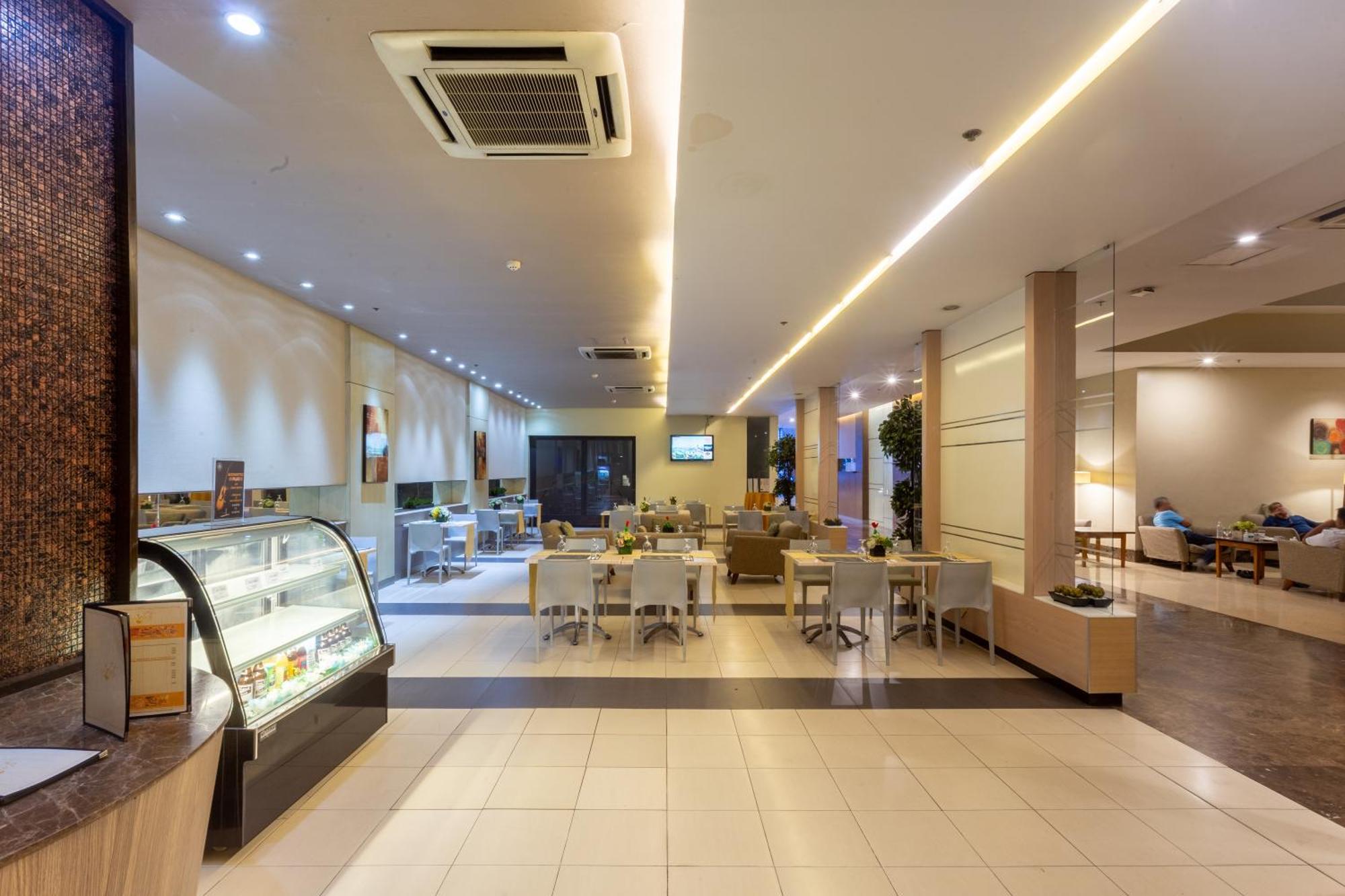 La Breza Hotel Quezon City Dış mekan fotoğraf