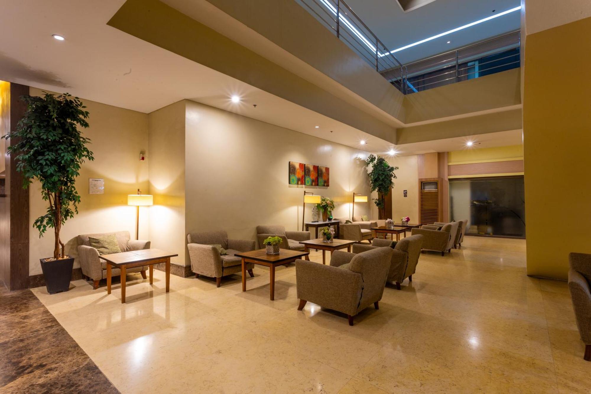 La Breza Hotel Quezon City Dış mekan fotoğraf