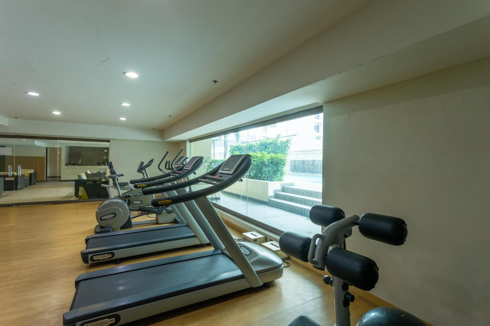 La Breza Hotel Quezon City Dış mekan fotoğraf